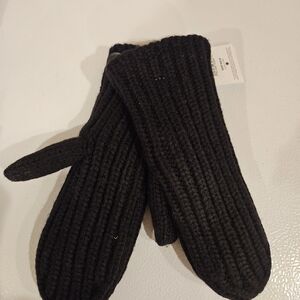 UGG Black Knit Mittens